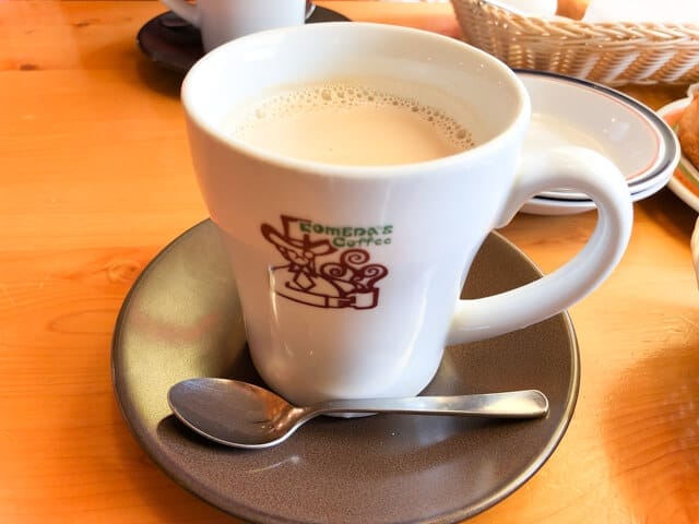 コメダ珈琲熊谷店のたっぷりミルクコーヒー