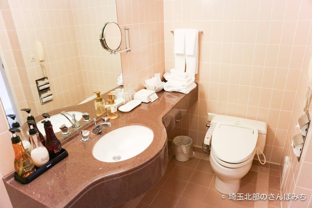 ロイヤルパインズホテル浦和・客室の洗面所トイレ