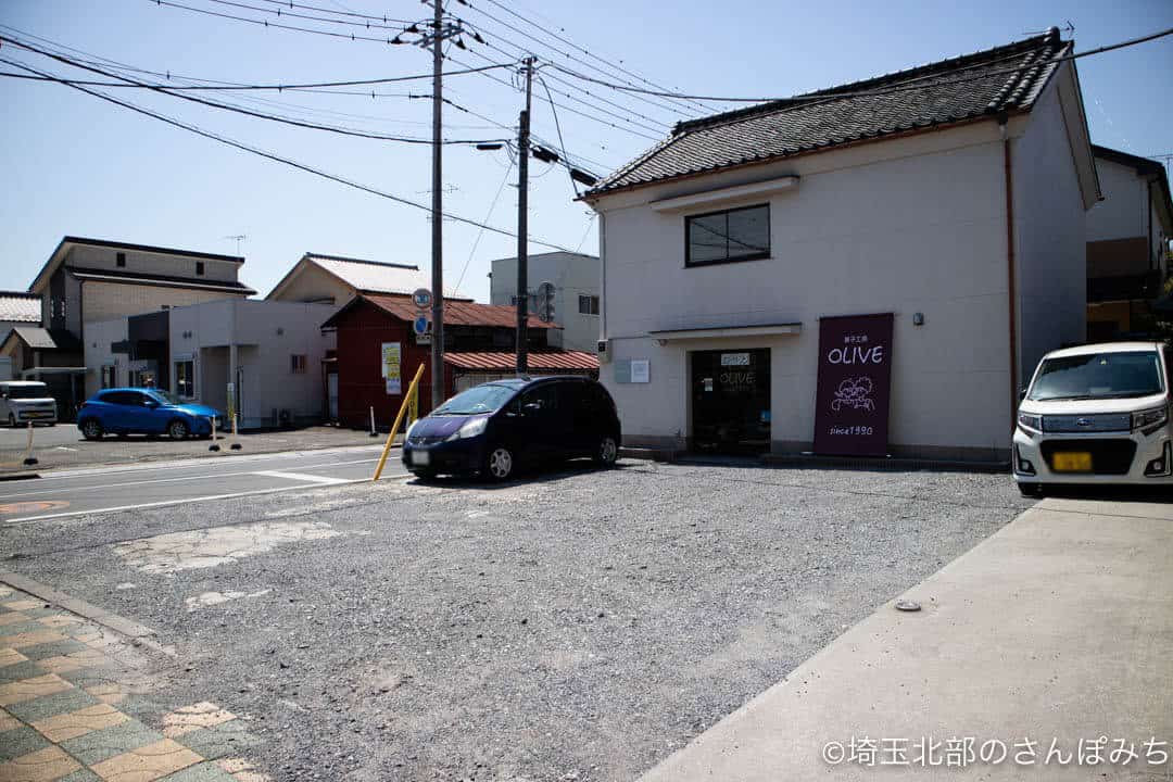 行田・菓子工房オリーブの駐車場
