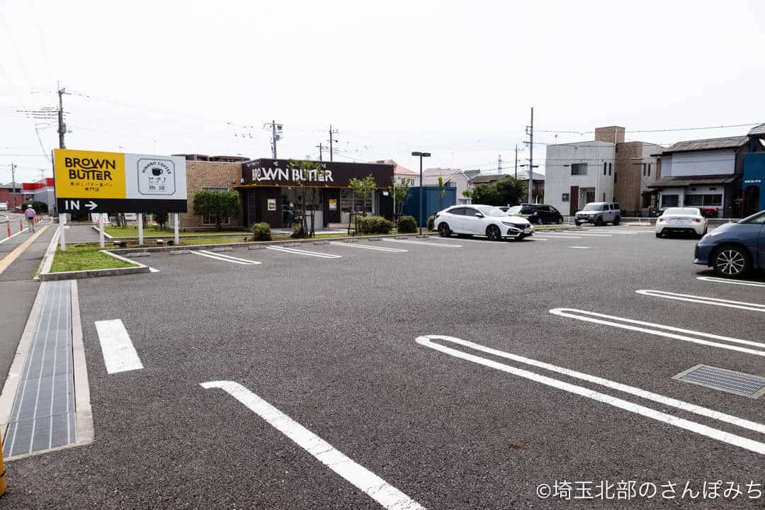 鶴ヶ島・ヒナノ珈琲ブラウンバターの駐車場